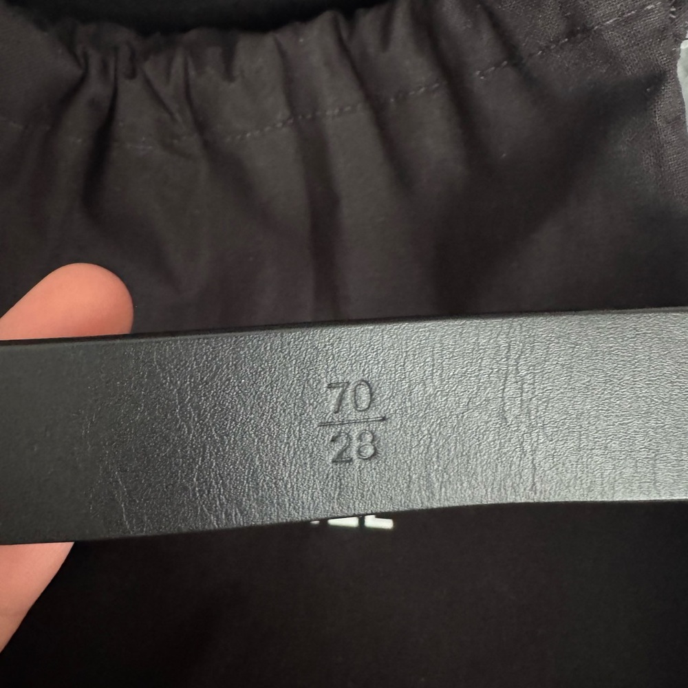 Chanel Black and Gold Women's Belt - Picture 2 of 6